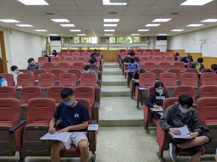 運動健康與休閒系-運動設施經理人(初級)證照輔導班圖片